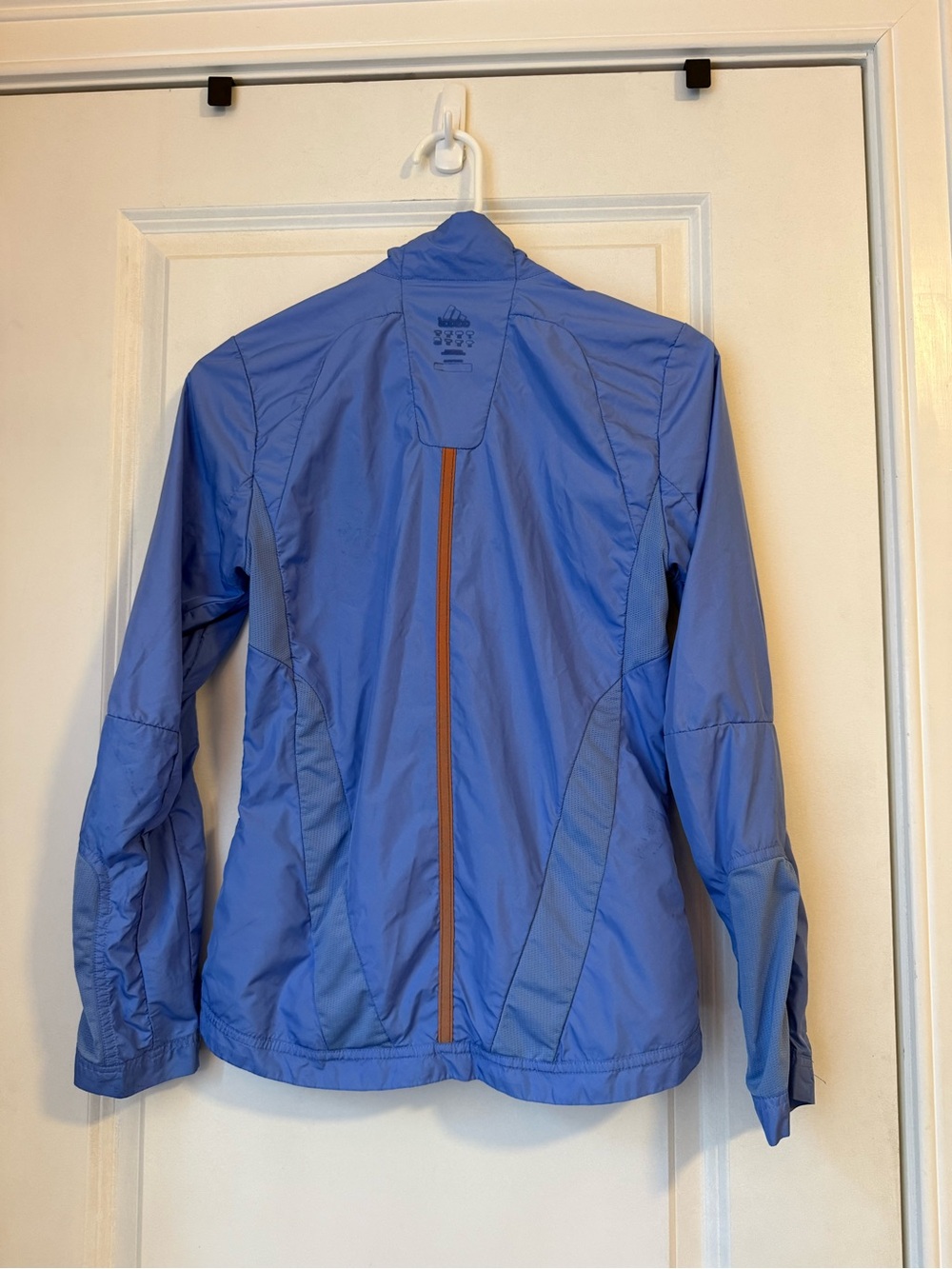adidas Women's Light Blue Utility Running Jacket - Picture 2 of 4